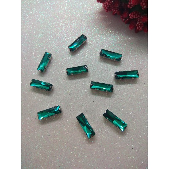 Стразы в цапах "Палочки" цв. изумрудный, цена за 1 шт